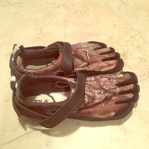 FILA skeletoes men’s 10